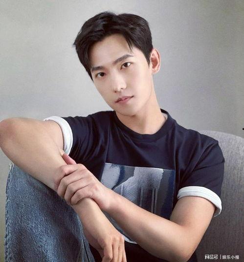 杨洋恋情爆料最新情况,神秘女友身份揭晓，细节曝光引热议